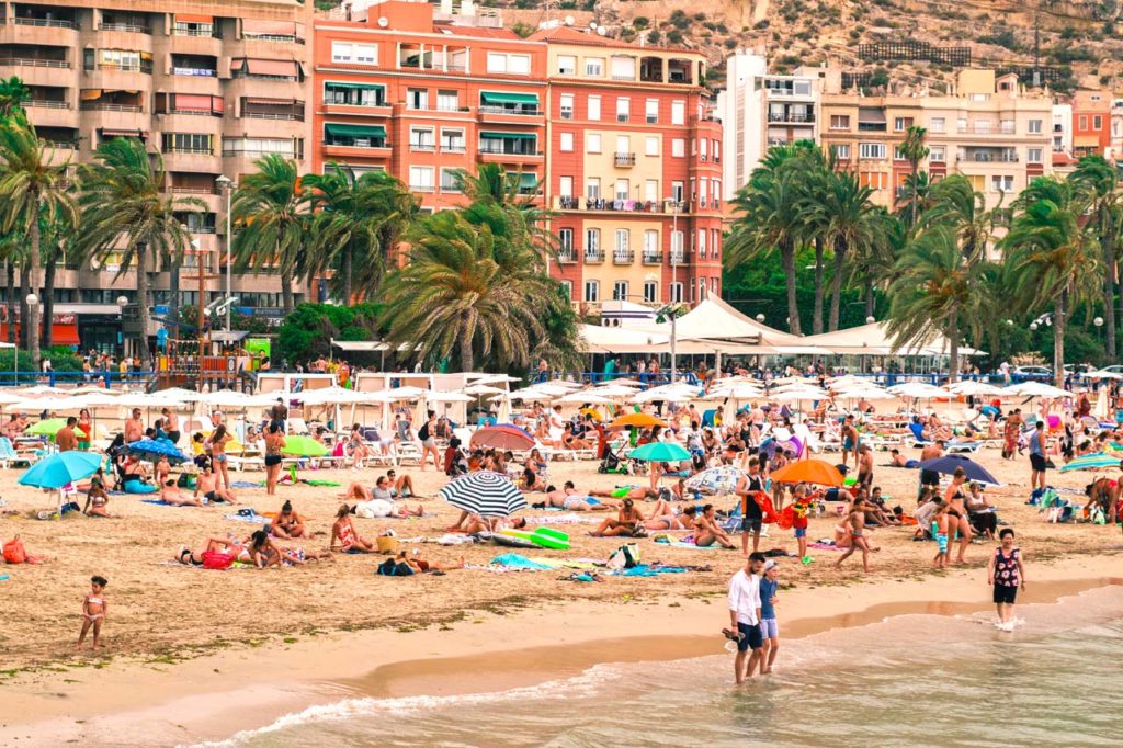Plaże w Alicante - te w centrum i poza miastem
